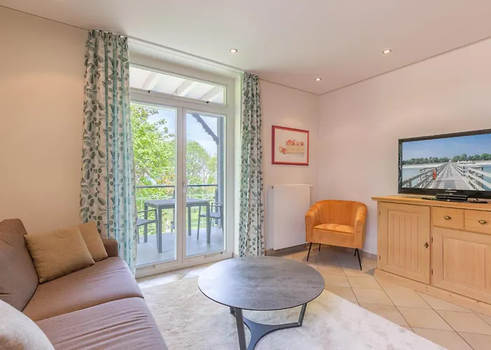 Wagenknecht, 15 Apartman *